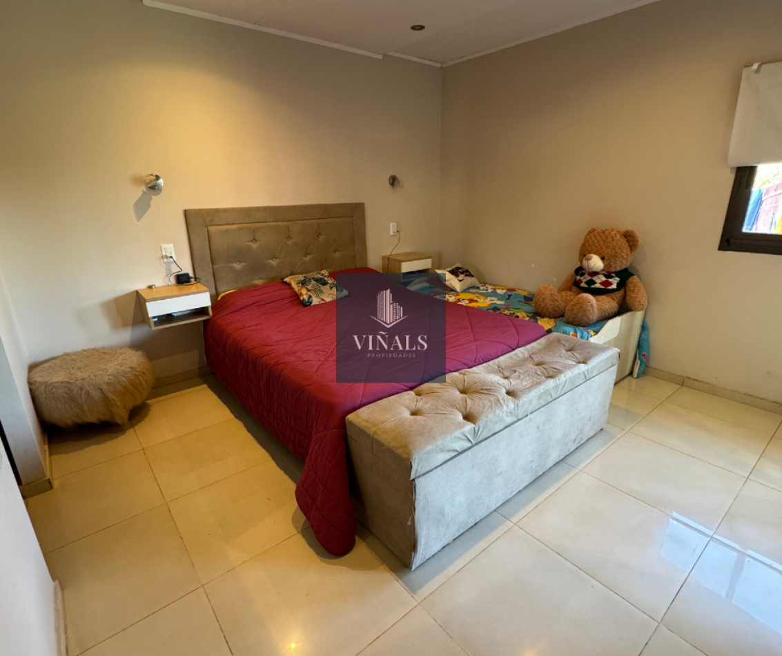 CASA DE 5 AMBIENTES EN ALMAFUERTE, B° TIERRAS DEL FUNDADOR