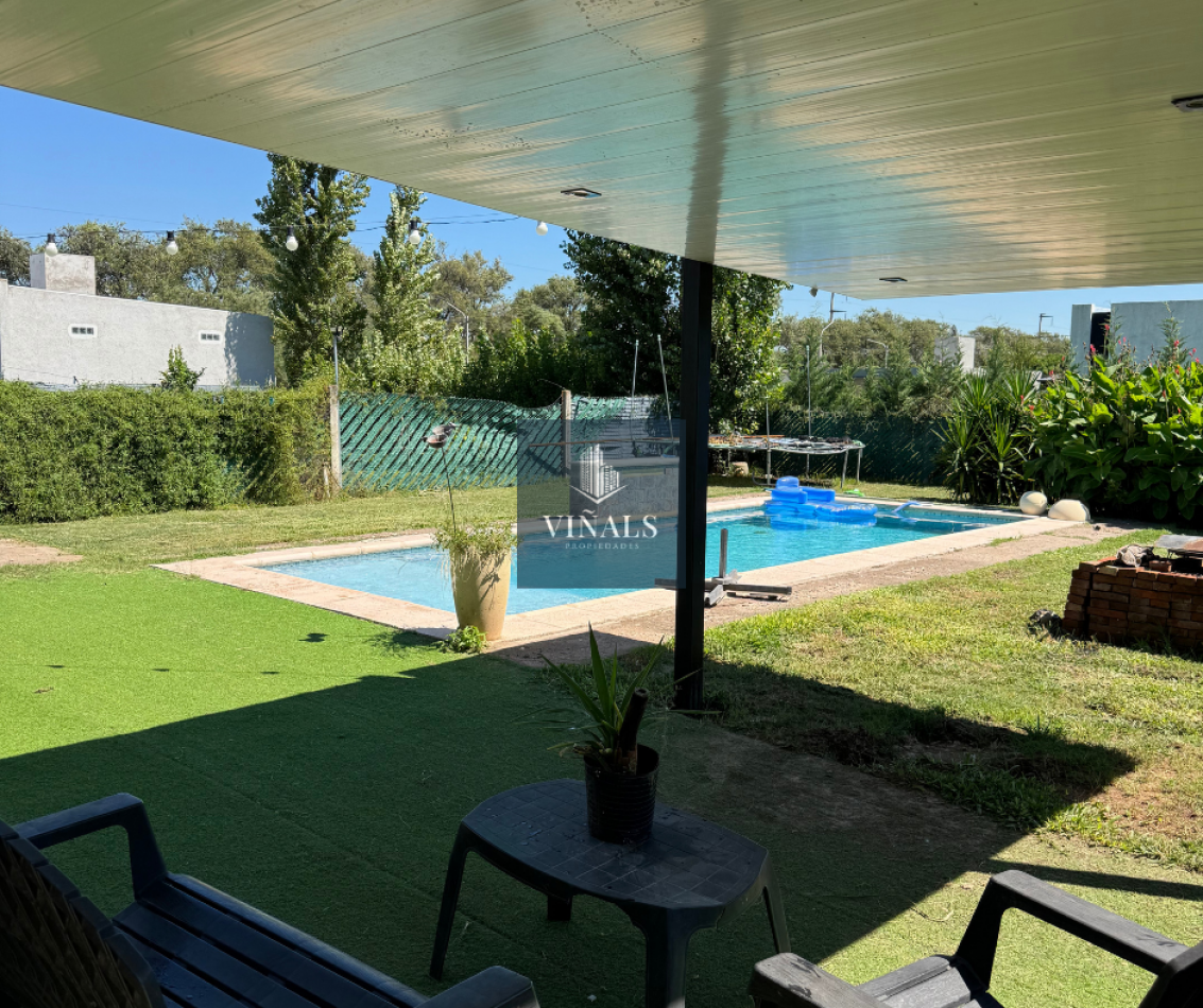CASA DE 5 AMBIENTES EN ALMAFUERTE, B° TIERRAS DEL FUNDADOR