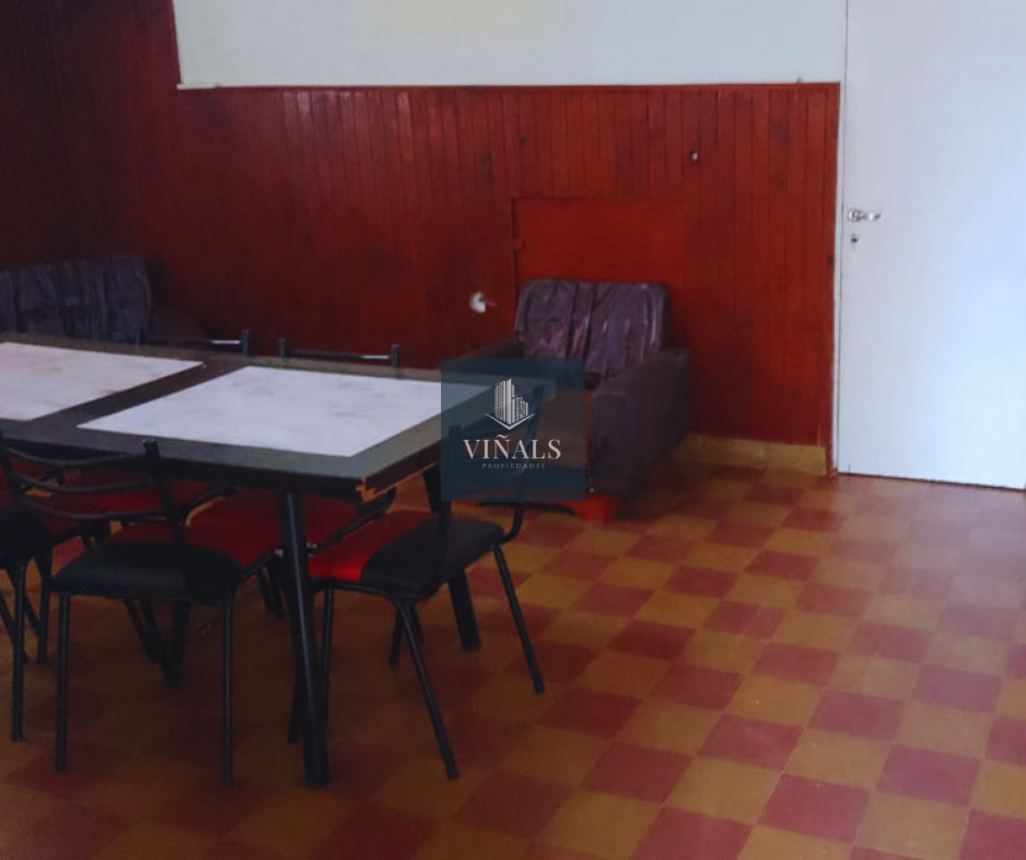 CASA CON DEPARTAMENTO EN EMBALSE DE CALAMUCHITA