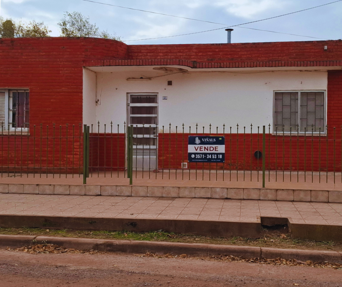 CASA CON DEPARTAMENTO EN EMBALSE DE CALAMUCHITA