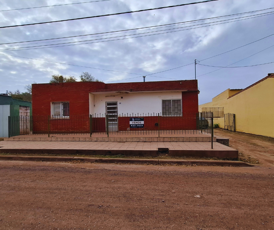 CASA CON DEPARTAMENTO EN EMBALSE DE CALAMUCHITA