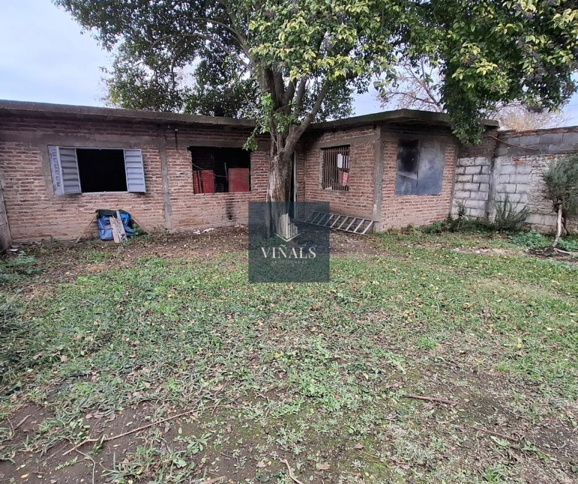 CASA MAS DEPARTAMENTO A TERMINAR EN RIO TERCERO