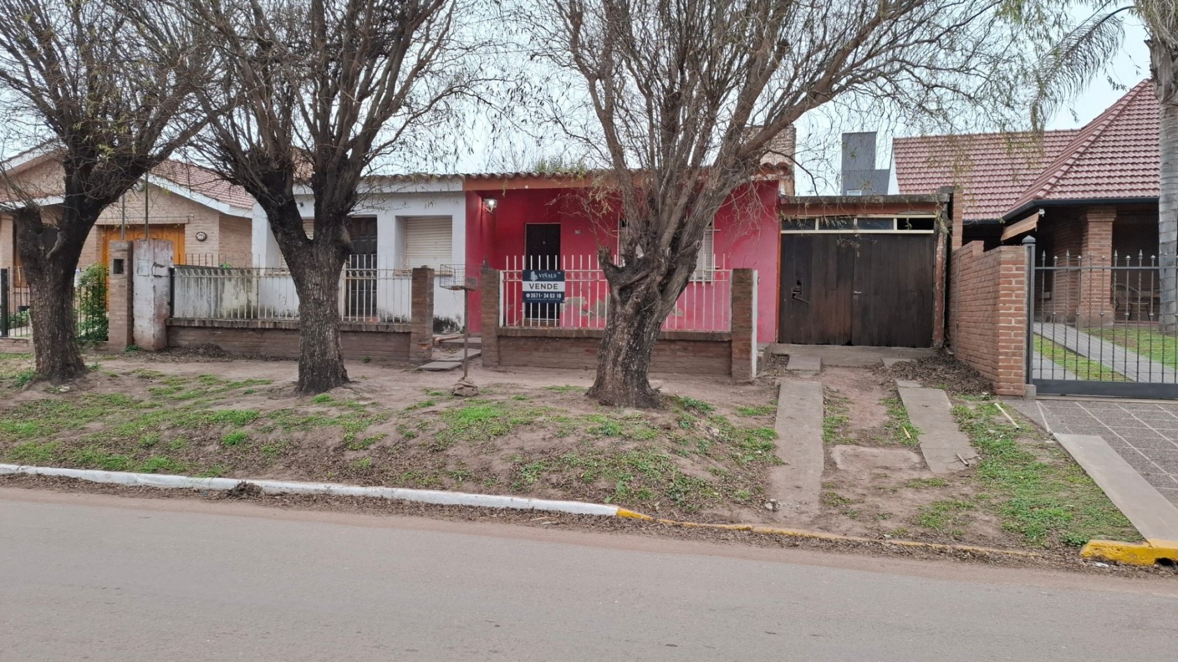 CASA A REFACCIONAR EN EL CENTRO DE EMBALSE