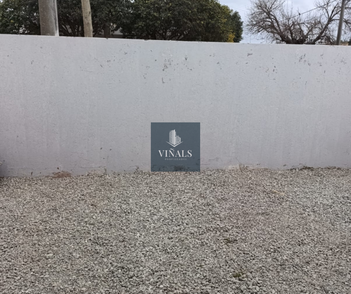 CASA EN LOTE ESQUINA EN ALMAFUERTE