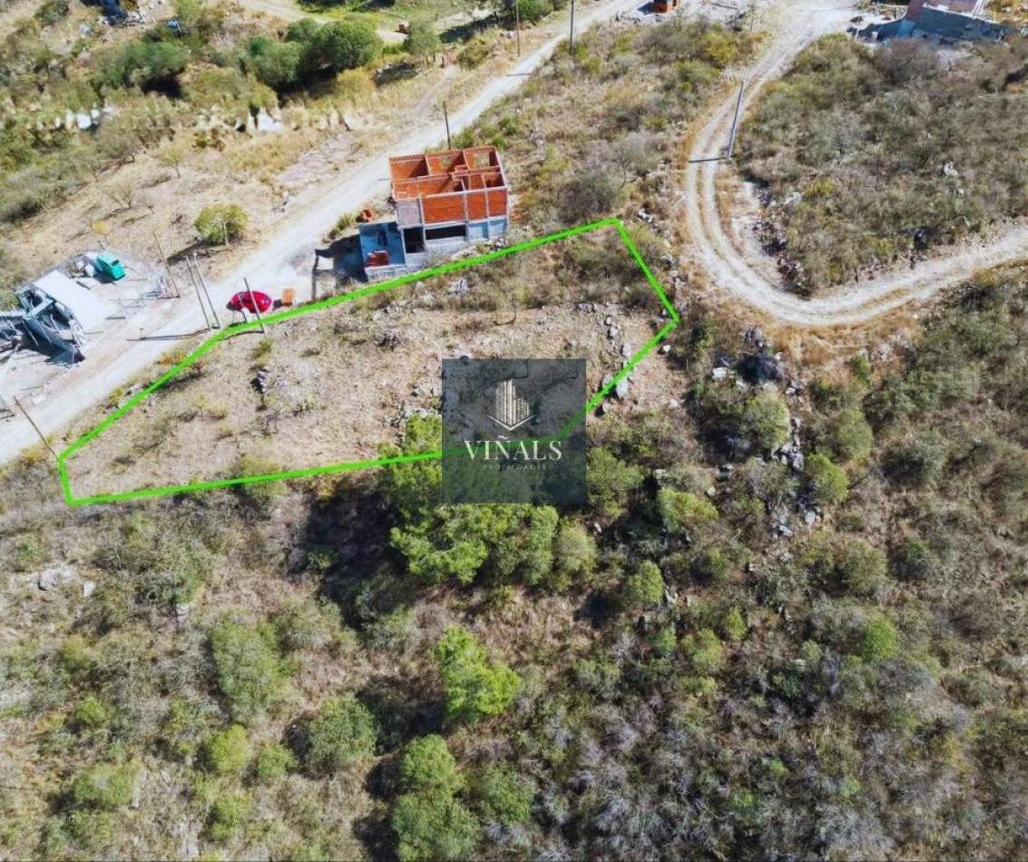 LOTE CON VISTA AL LAGO DE EMBALSE